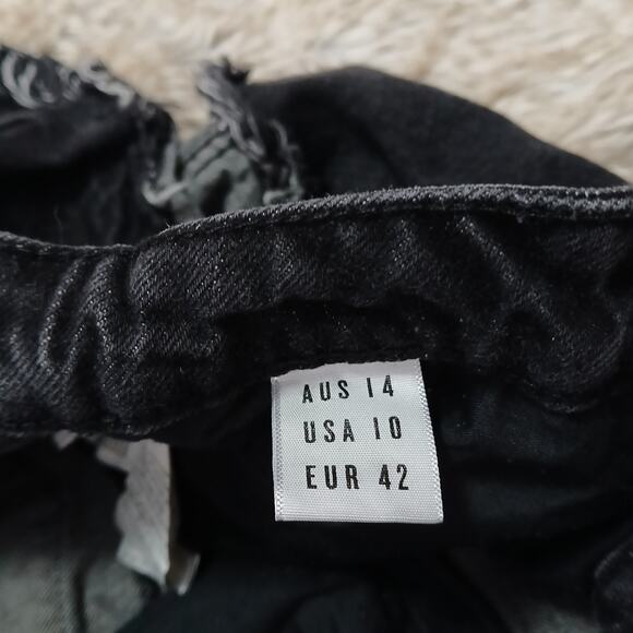 The Frayed Mid Rise Black Distressed Denim Shorts Women’s Size 10 Raw Hem Button - Picture 8 of 8